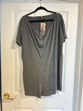 NWT•Cheap Monday•Gray•Snap Button-Front•Short Sleeve Women's Top/Dress/Vest•Sz L